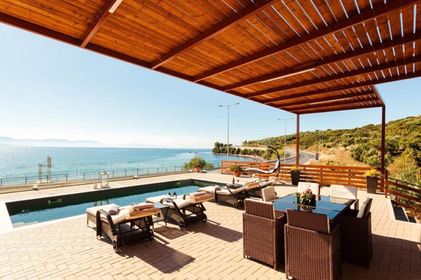 Seaside Summer Bliss - Aurora Luxury Pool Paradise Petalidi Exterior photo